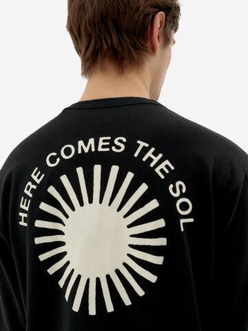 Thinking MU Bluser & t-shirts ' SOL ' i sort