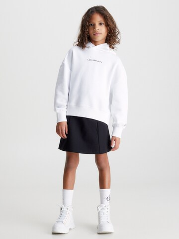 Sweat-shirt Calvin Klein Jeans en blanc