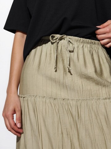 Busem Skirt in Green