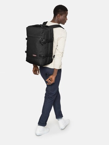 EASTPAK Reisebag i svart