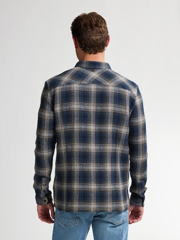 PETROL INDUSTRIES MEN Comfort fit Button Up Shirt in Blue