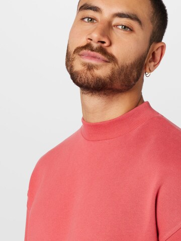 TOM TAILOR DENIM - Sweatshirt em vermelho