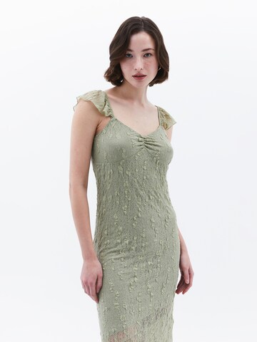 OXXO Dress in Green