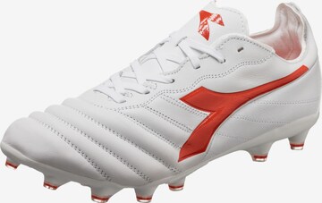 Diadora Soccer Cleats in White: front
