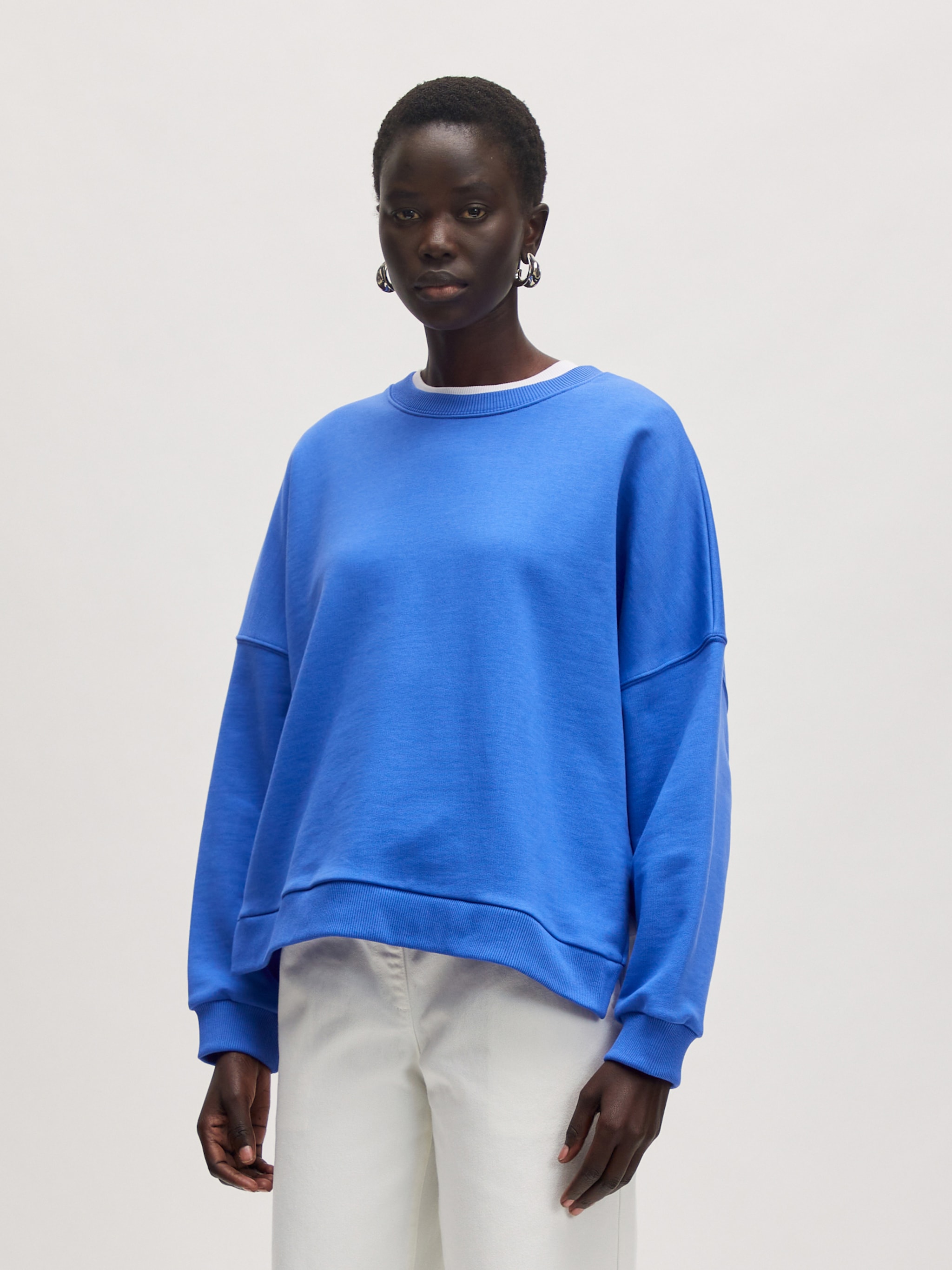 EDITED Producten Sweatshirt 'Natacha' Blauw