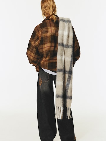 Pull&Bear Šál - Čierna