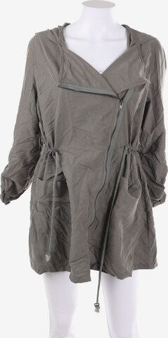 Chicorée Jacket & Coat in S in Grey: front