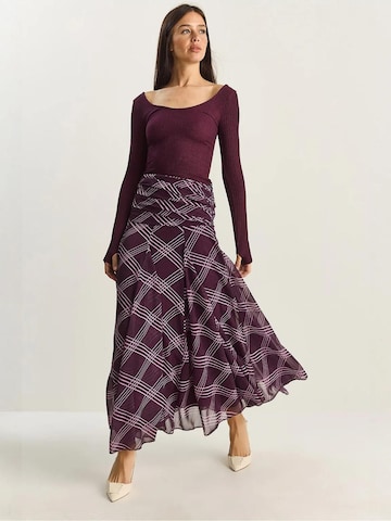 Bianco Lucci Rok in Lila