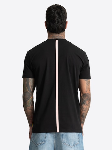 Tricou 'Mpunkt 03' de la Benlee pe negru