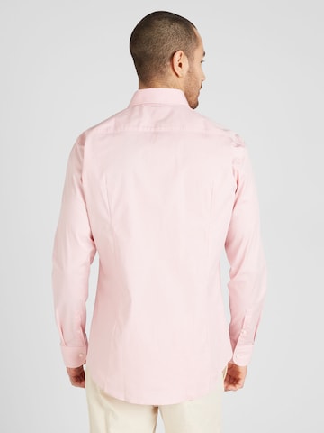 Coupe slim Chemise 'HANK' BOSS Black en rose