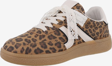 Ital-Design Sneakers in Beige: front