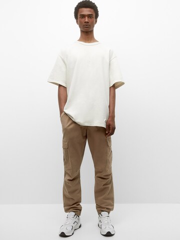 Pull&Bear Tapered Cargo nadrágok - bézs