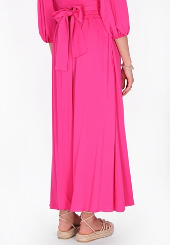 IZIA Skirt in Pink