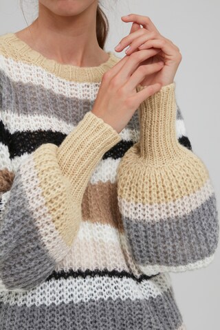 ICHI - Jersey 'Ihmaise' en beige