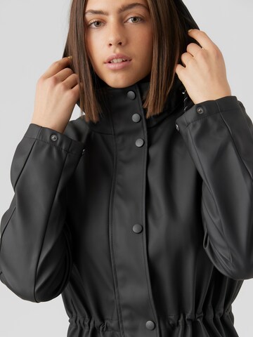 Vero Moda Tall - Chaqueta de entretiempo en negro