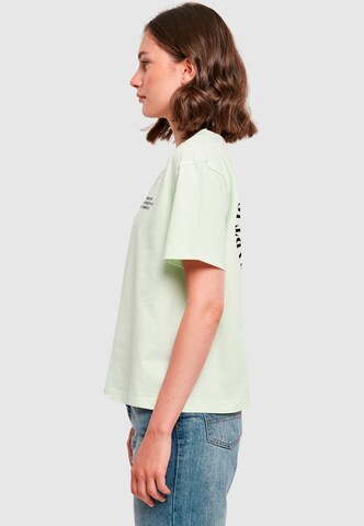 Miss Tee Shirt 'Too Frozen' in Grün