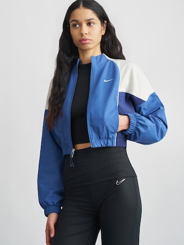 Nike Sportswear Átmeneti dzseki 'SHRUNKEN' - kék: elől