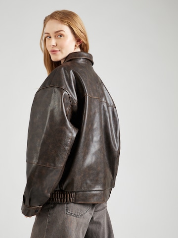 TOPSHOP Jacke in Braun