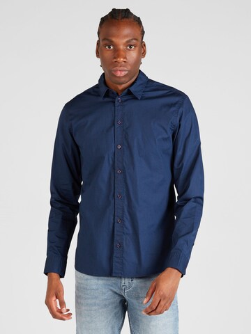 Coupe regular Chemise BLEND en bleu : devant