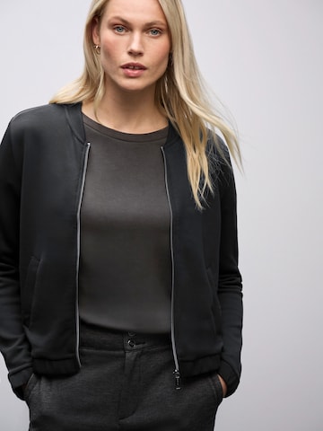 STREET ONE Zip-Up Hoodie in Black: front