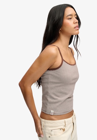 Superdry & Co Top 'Athletic Essentials' in Braun