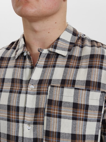 Dxnmxrk Shirt 'DXEbot' in Beige