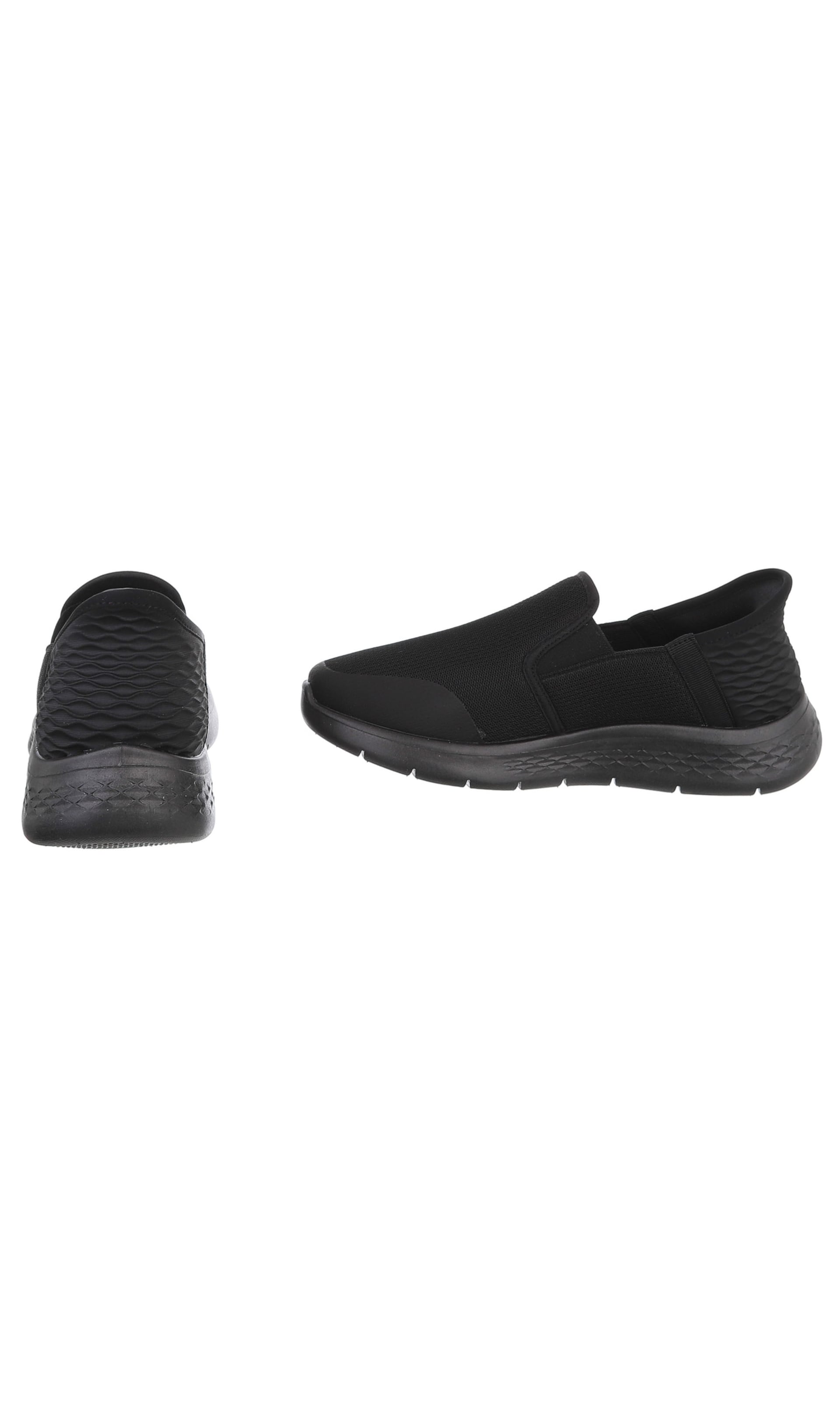 CoolWalk Slip-Ons in Black
