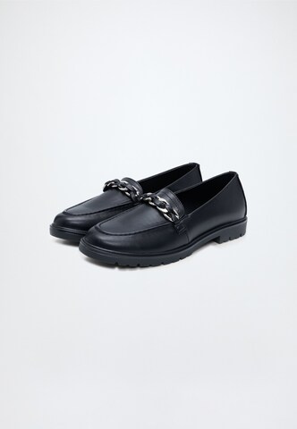 Chaussure basse 'Irma' ABOUT YOU en noir