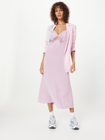 Dorothy Perkins Mekko värissä vaaleanpunainen