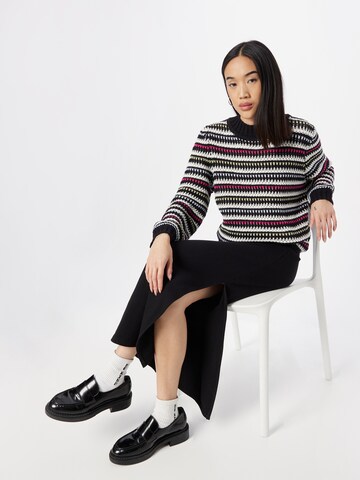 comma casual identity Sweater in Black