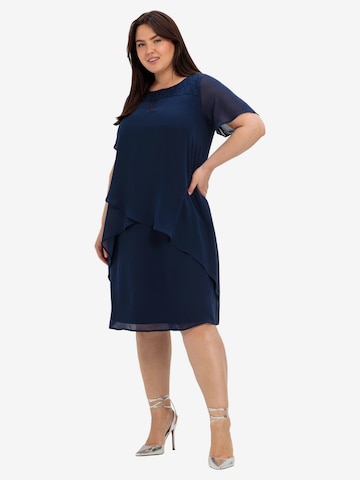 SHEEGO Cocktail Dress in Blue: front