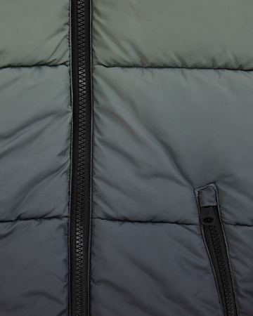 Veste d’hiver WE Fashion en vert