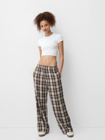Loosefit Pantaloni di Bershka in marrone