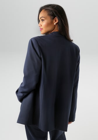 Aniston Blazer in Black