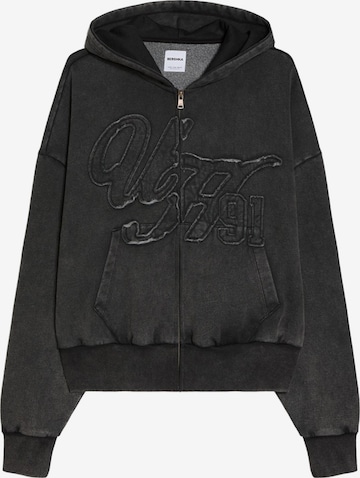 Bershka Mikina – černá: přední strana