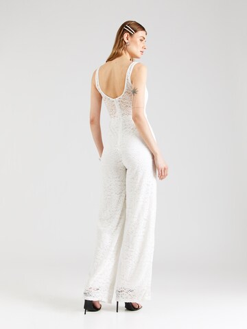 WAL G. Jumpsuit 'NALA' i hvid