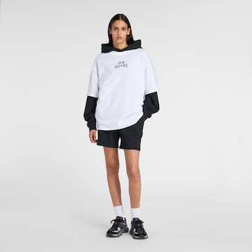 new balance Oversized shirt 'Trackside' in Wit