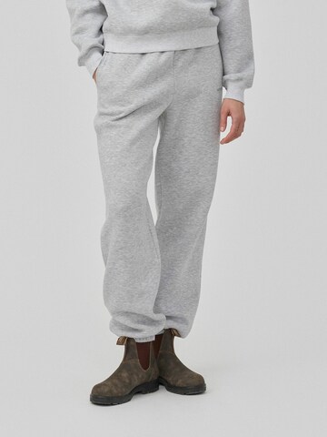 modström Tapered Pants 'Tia' in Grey: front