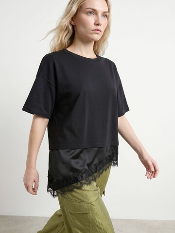 T-shirt 'HDHELGA SS' HYPEDROP en noir : devant