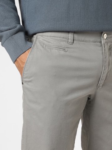 BRAX Regular Панталон Chino 'Fabio' в сиво