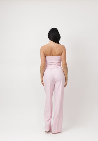 Completo pantalone di Elara in rosa