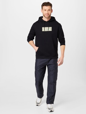 Santa Cruz Sweatshirt 'Mako' i svart