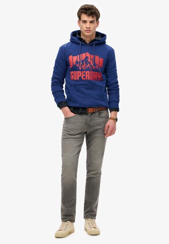 Sweat-shirt 'Mountain Regenbogen' Superdry en bleu
