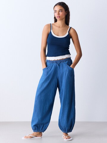 Next Top in Blau