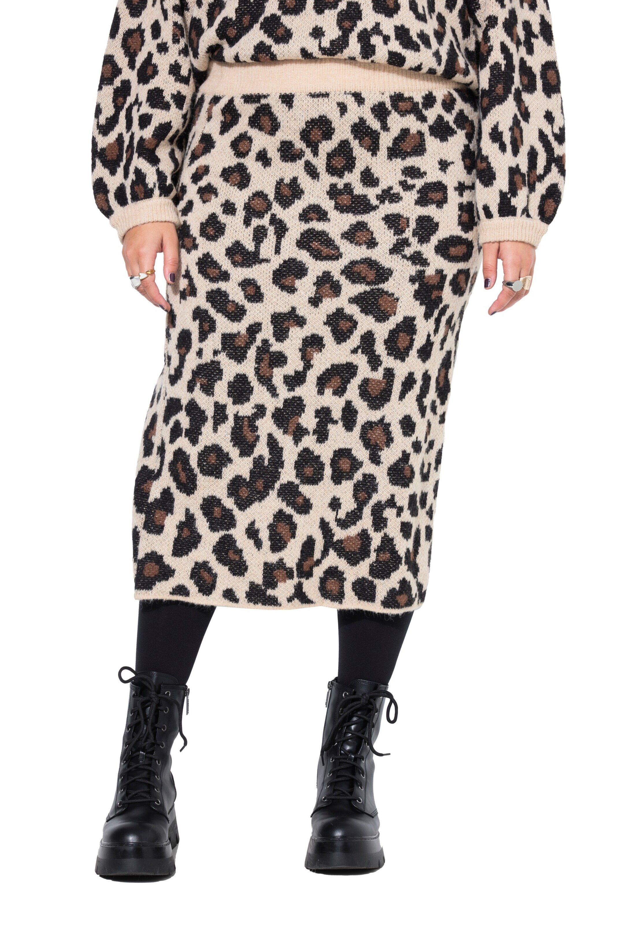 Studio Untold Skirt in Brown: front