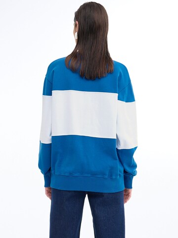 Ball Sweatshirt 'Montana' in Blauw