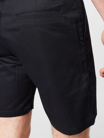 MELAWEAR Regular Shorts 'NAVIN' (GOTS) in Schwarz