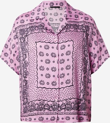 Bluză de la Sisley pe roz: față
