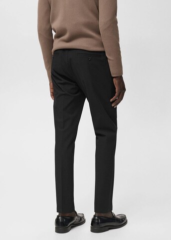 MANGO MAN Slim fit Pleated Pants 'Bologna' in Black