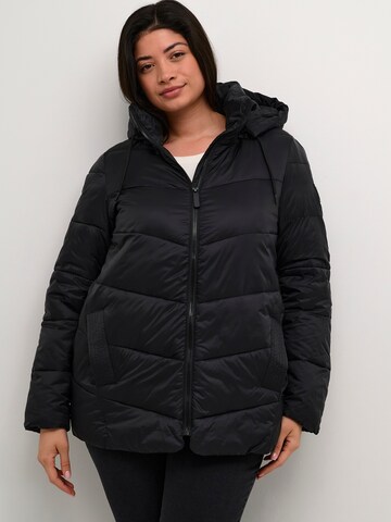 Veste d’hiver 'KCSusanna' KAFFE CURVE en noir : devant